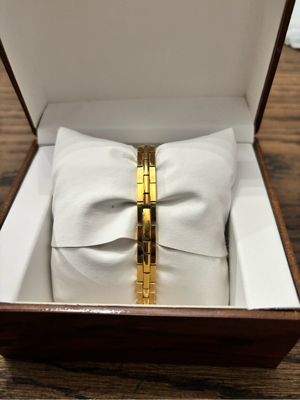 Seiko Gold-Tone Women's Tank Watch - Picture 4 of 5